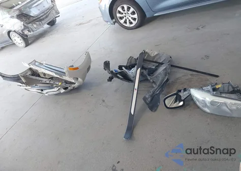 2011 BMW 335I z USA, uszkodzony, nr VIN WBAKG7C57BE801905